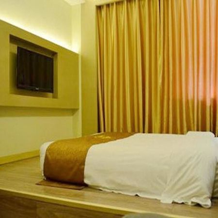 Bella Ingenious Hotel 东营 外观 照片