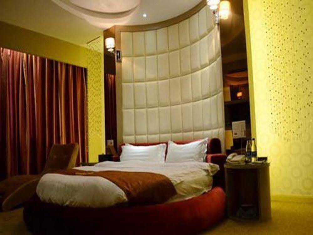 Bella Ingenious Hotel 东营 外观 照片