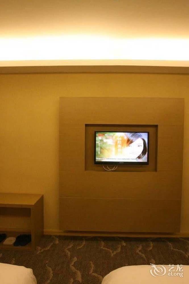 Bella Ingenious Hotel 东营 外观 照片