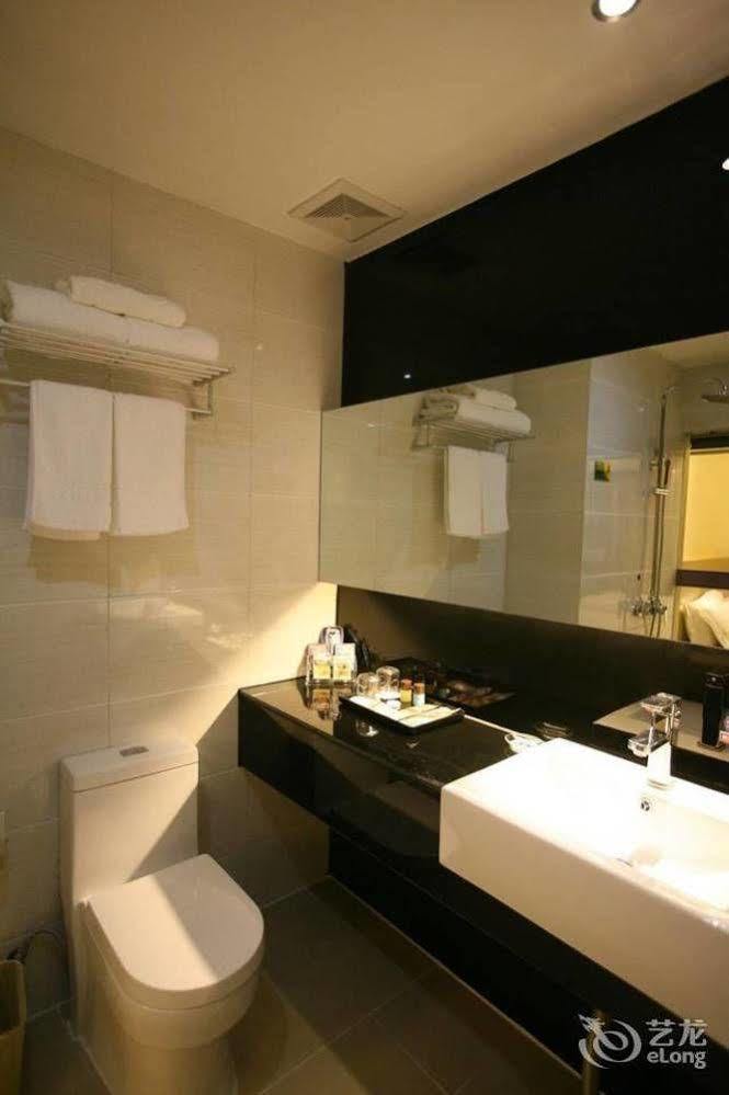 Bella Ingenious Hotel 东营 外观 照片